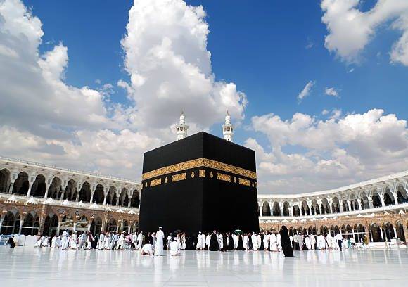 Booking In Advance Can Get Cheap Hajj and Umrah Packages